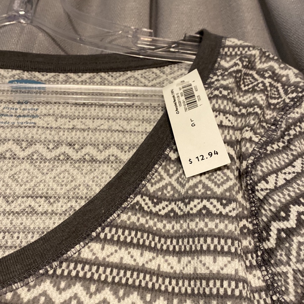 Old Navy Waffle Knit Shirt - Picture 2 of 2